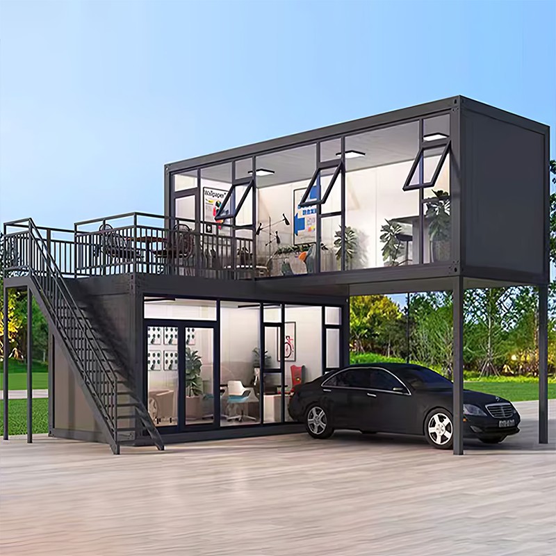 Dvoupatrový dům ze skleněného kontejneru