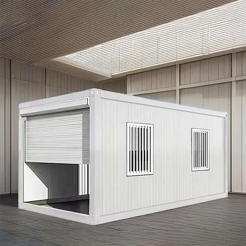 Garáž/sklad s roletovými vraty